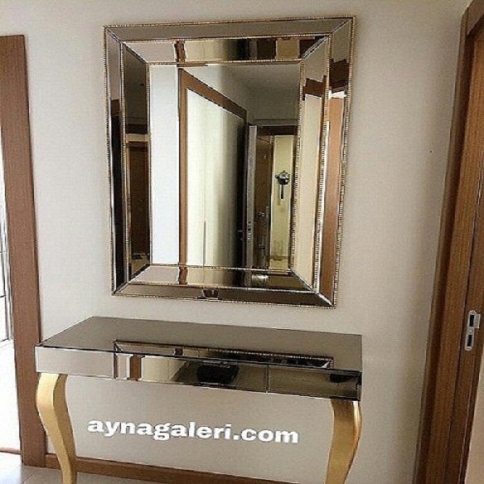 Ayna dresuar kademeli