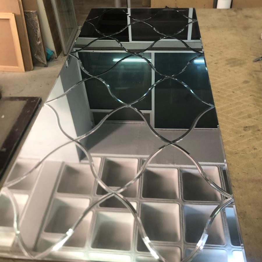 BEYAZ  AYNA  LALE  MODELİ  FORMA  BİZOTELİ  10 